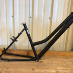 Rahmen Trekk 28" Alu Damen 48 cm schwarz